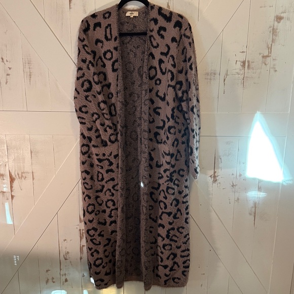 entro Other - Entro Leopard Print Furry Knit Long Duster Cardigan